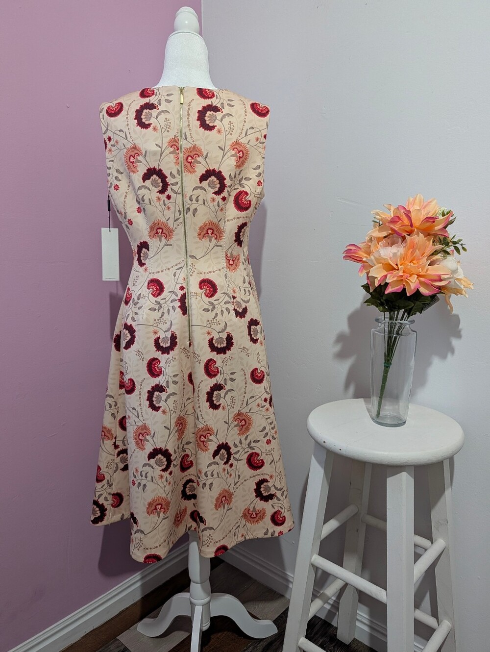 Calvin Klein Floral Fit & Flare Dress Size 12 NWT - Picture 3 of 6